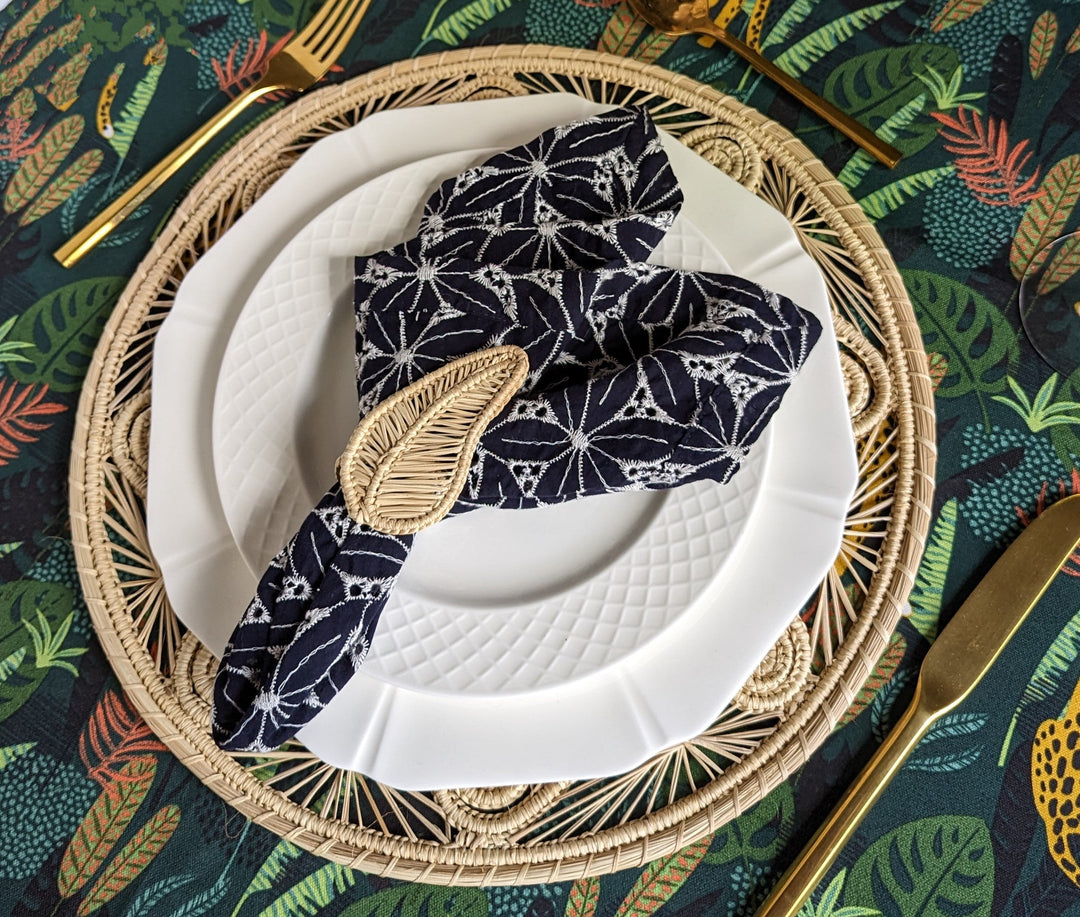 Leaf Handwoven Iraca Napkin Ring
