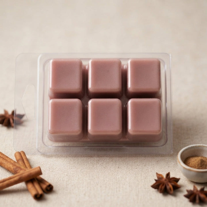 Wax melt cubes in clear clamshell, soft pink, six-square layout