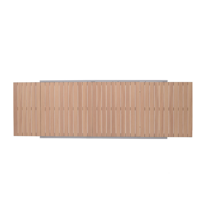 Extendable outdoor table in light wood with gray frame and vertical slat panels