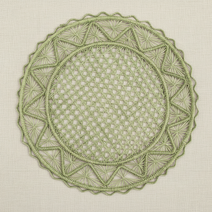 Pyramid Handwoven Iraca Placemat