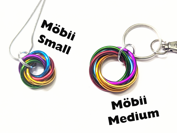 Möbii® Happy Holidays - Winter Celebrations - Stylish Discreet Fidget Fashion Wear: Necklaces, Earrings, Keychains