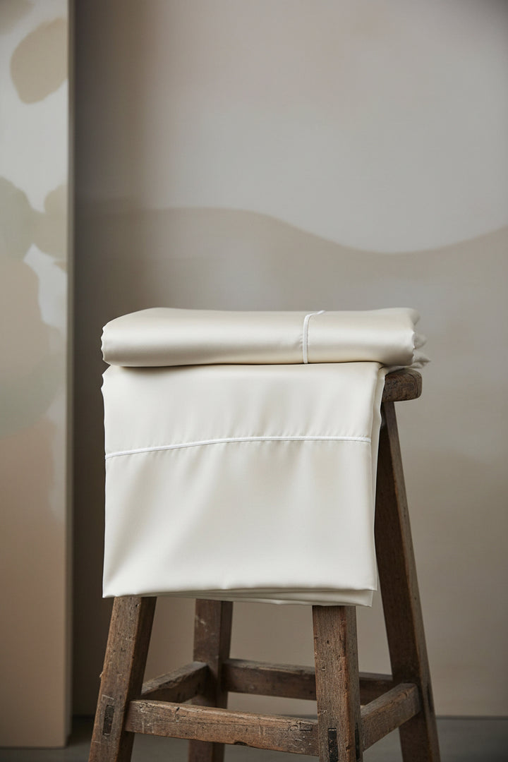 Sateen Flat Sheets—300 TC