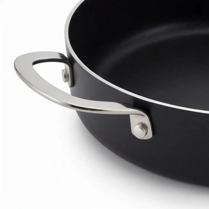 Sauté Pan with Lid, 3.5-Qt