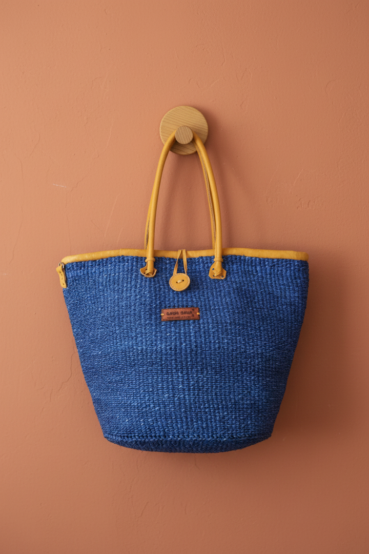 Full Sky Nourish Tote–Deep Sky Blue