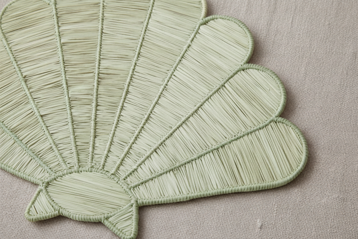 Shell Handwoven Iraca Placemat