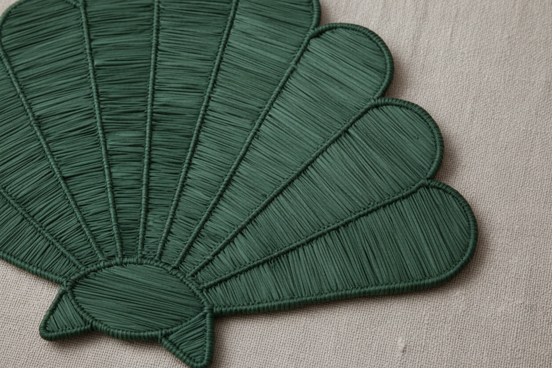 Shell Handwoven Iraca Placemat
