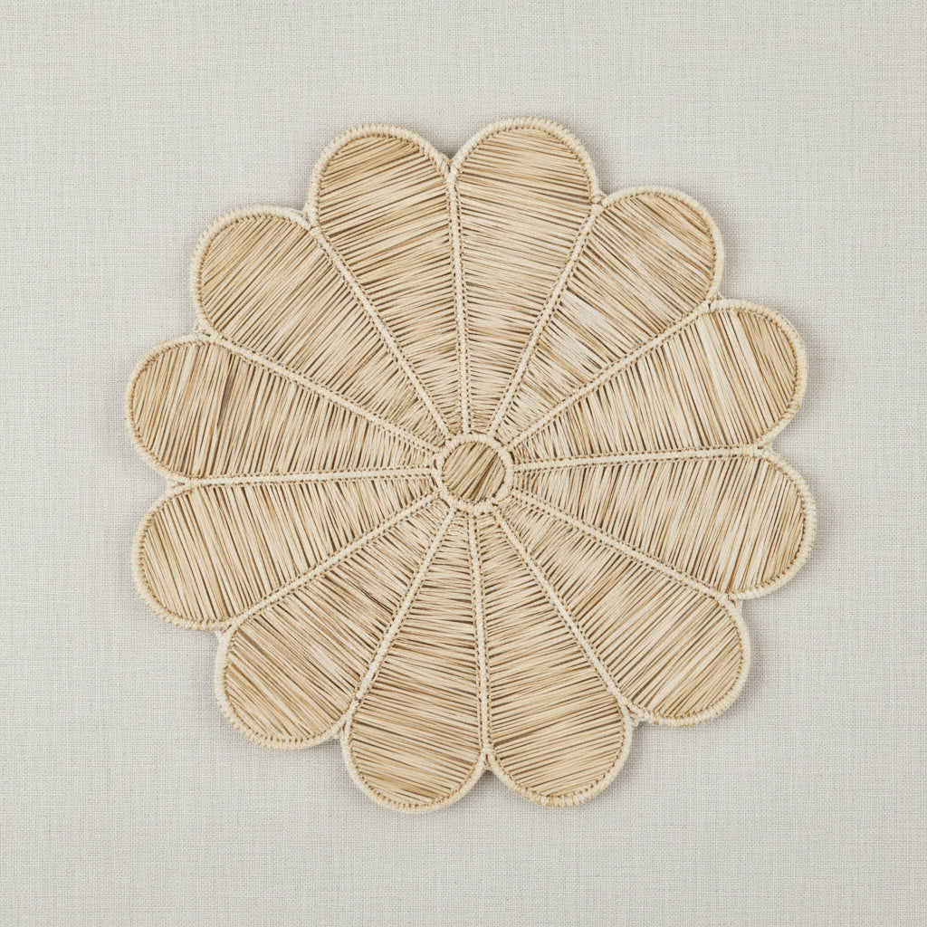 Clover Handwoven Iraca Placemat