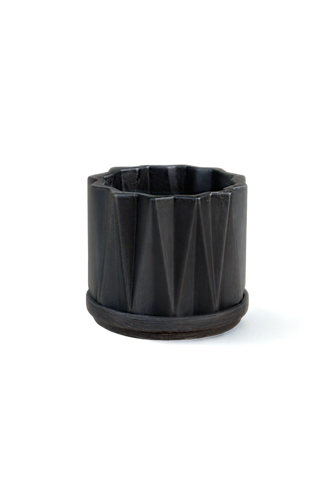 Geometric black planter pot with ridged sides and flat base
