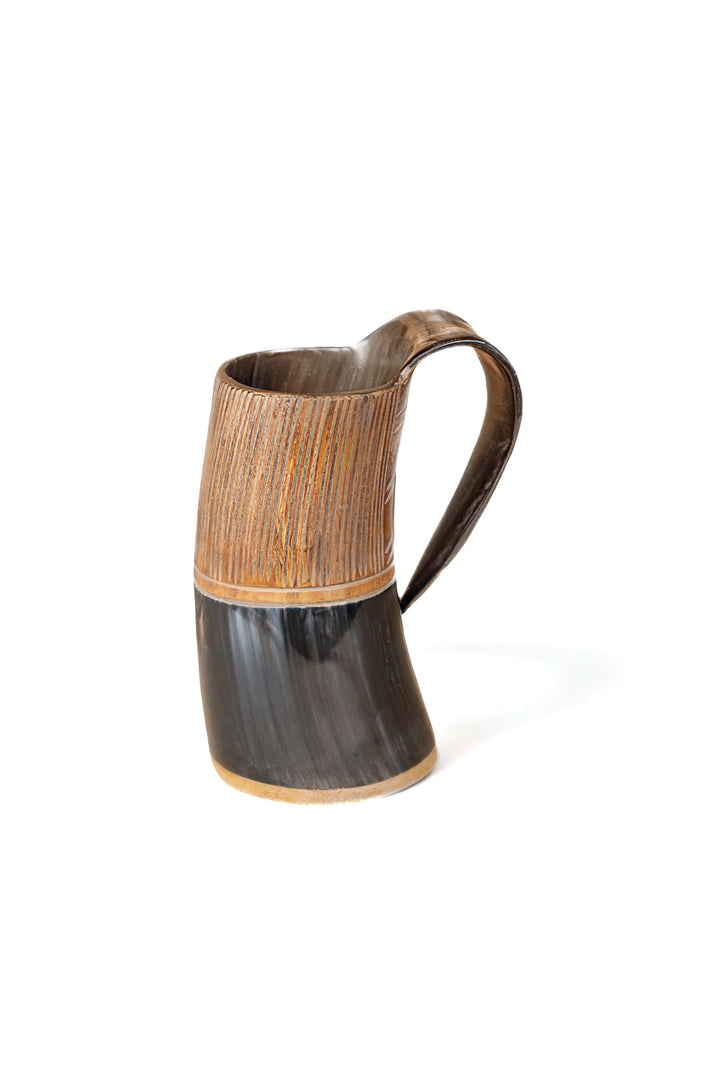 Two-tone horn stein with dark handle and light wood-grain body