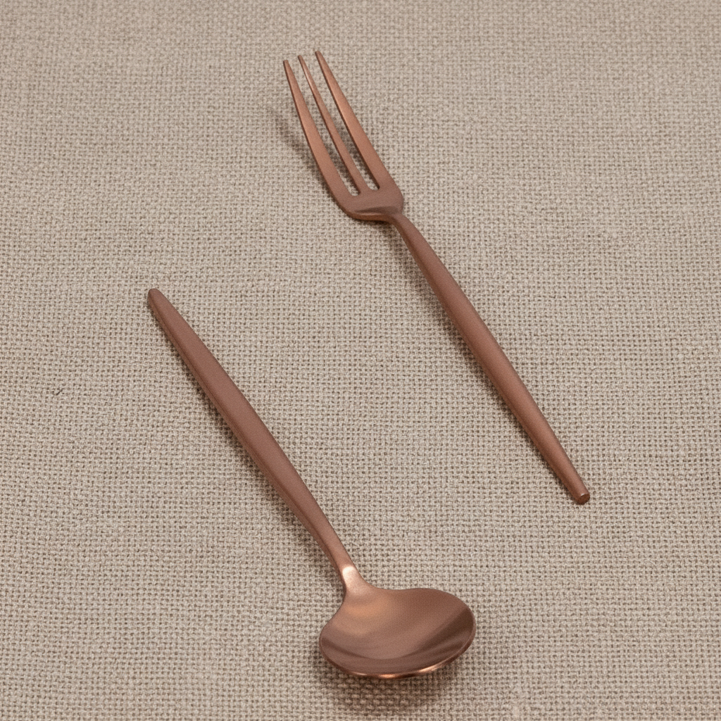 Annie Rose Gold Dessert Flatware (Set of 8)