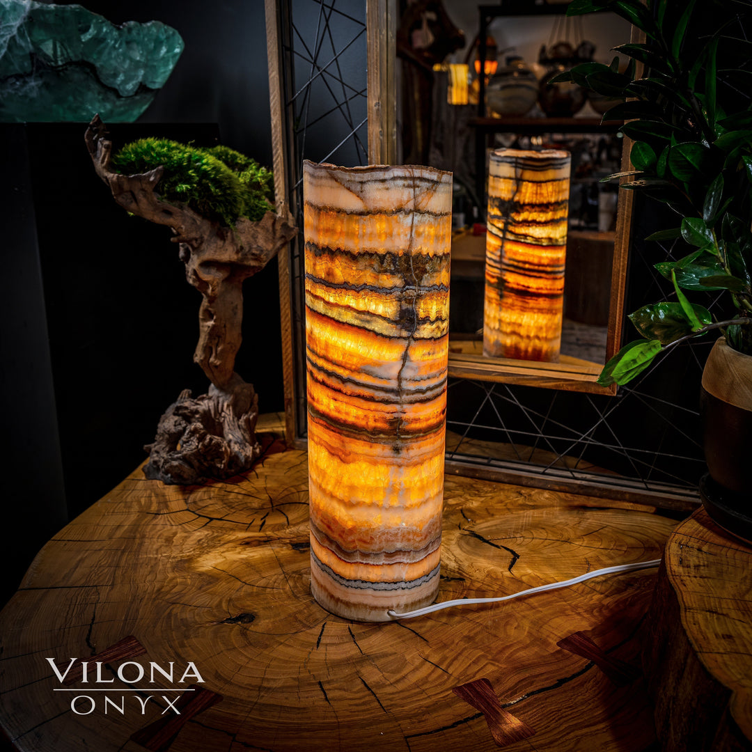 Onyx table lamp with tall cylindrical shade, amber and white banding
