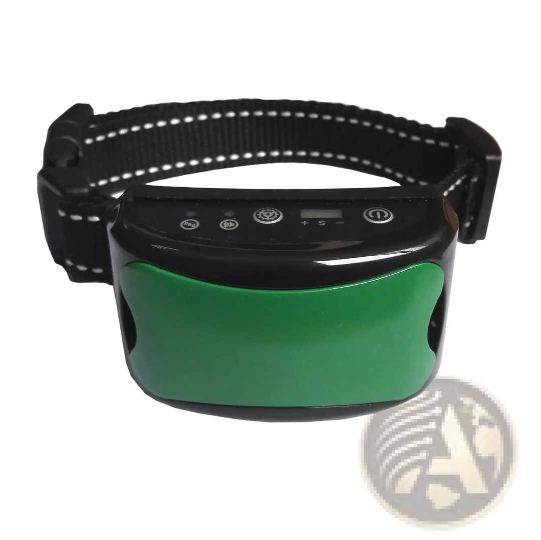 Automatic dog training collar device, black with green control panel