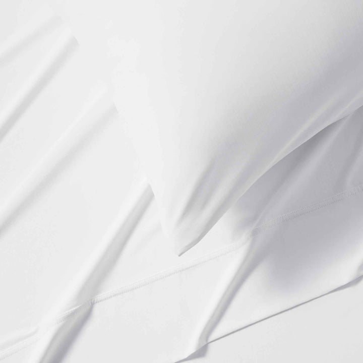 White fitted sheet seam and stitching detail