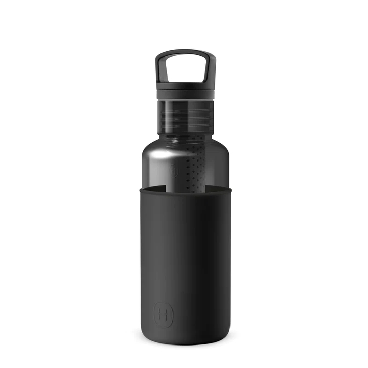 20 oz clear water bottle with charcoal infuser and carry handle lid