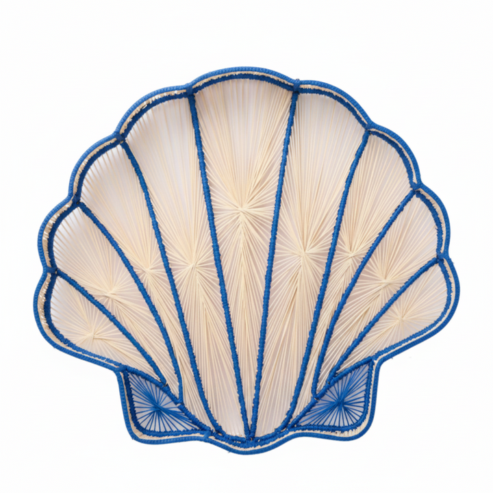 Shell Charm Handwoven Iraca Decorative Tray