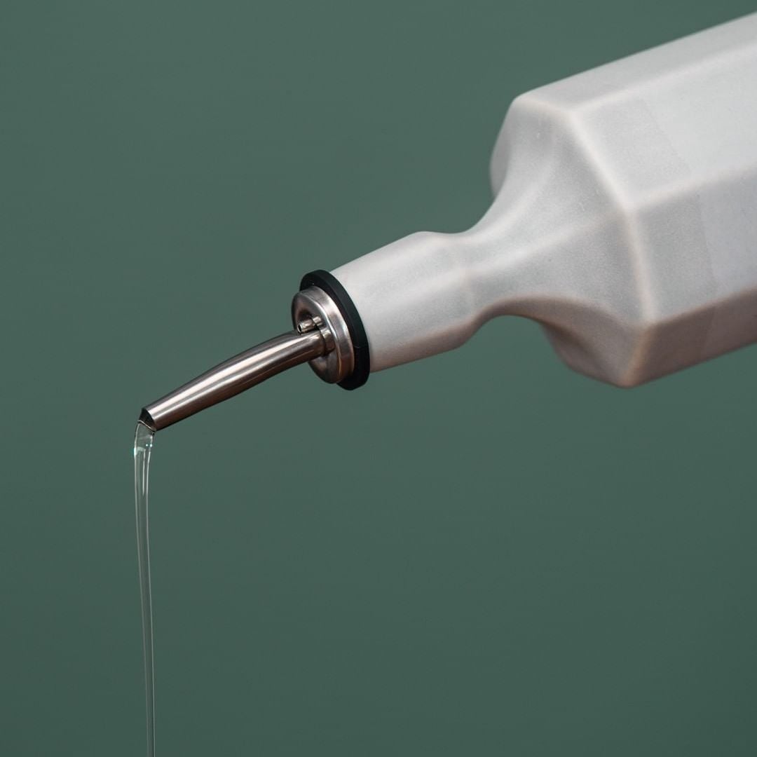 Porcelain Oil Dispenser