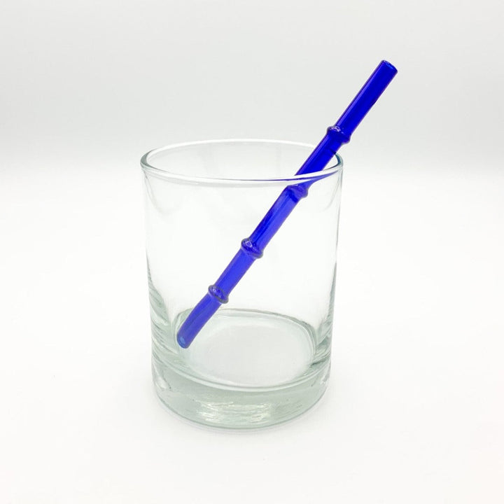 Bamboo-style drinking straw in bright blue, ribbed segmented look