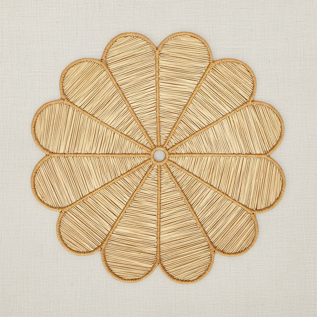 Clover Handwoven Iraca Placemat