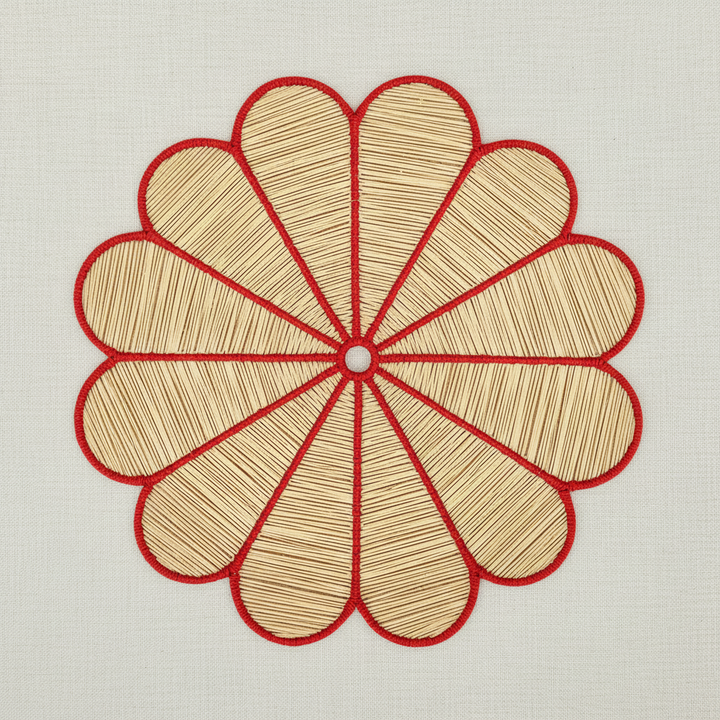 Clover Handwoven Iraca Placemat