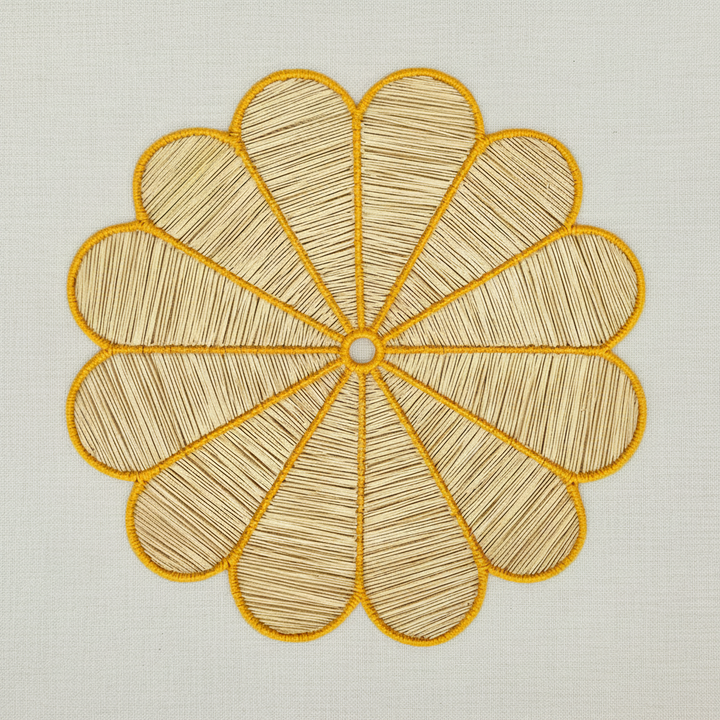 Clover Handwoven Iraca Placemat