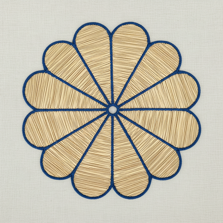 Clover Handwoven Iraca Placemat