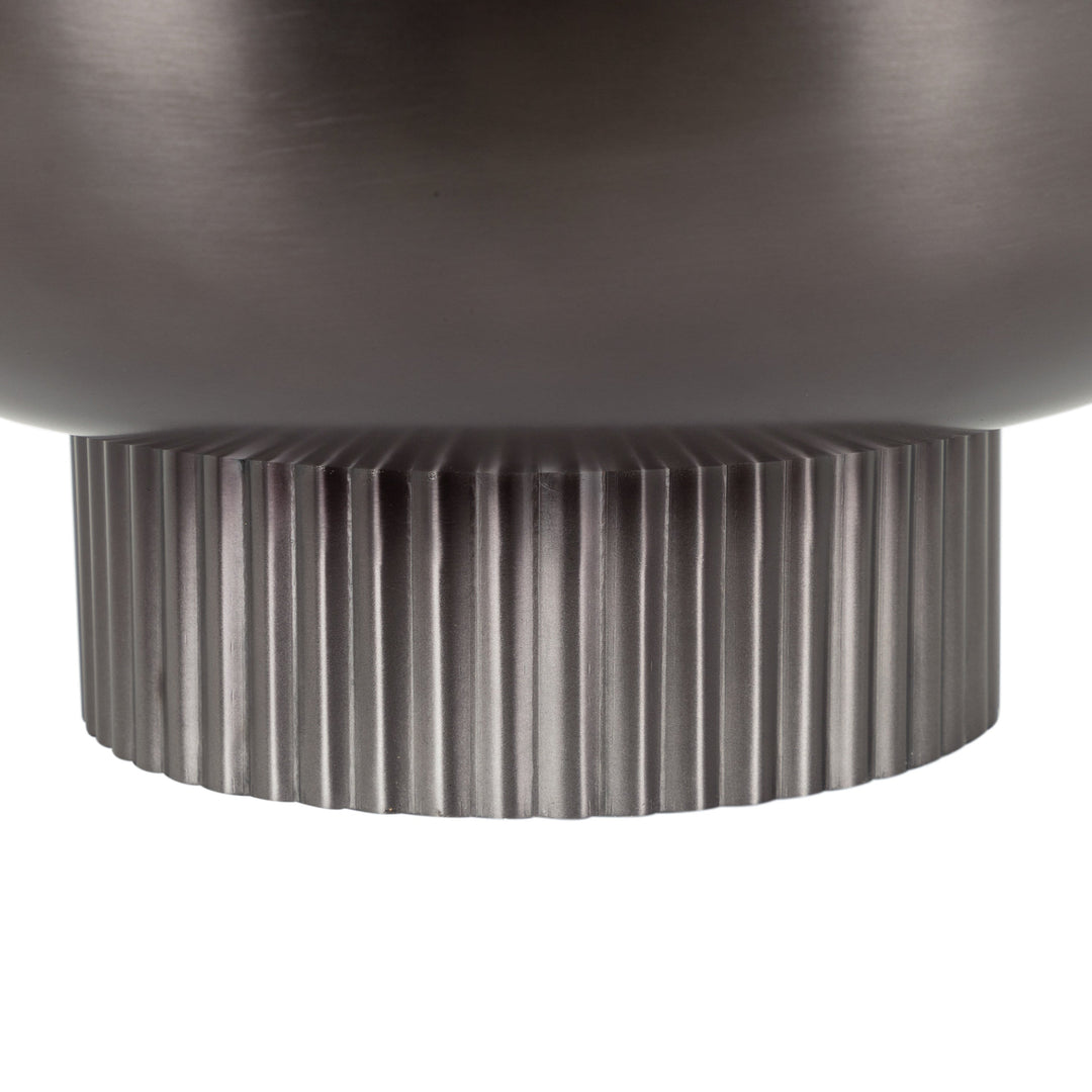 Rooks Ribbed Metal Bowl