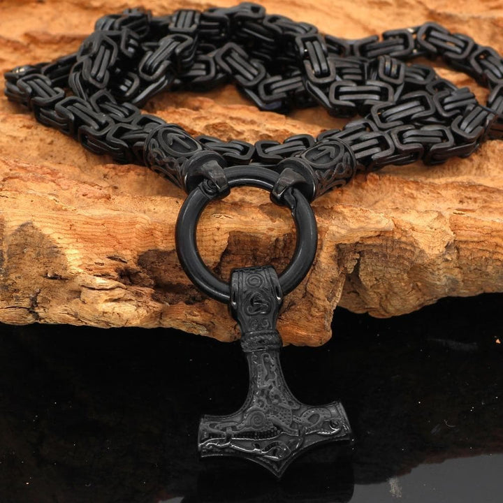 Black braided chain with Thor&
