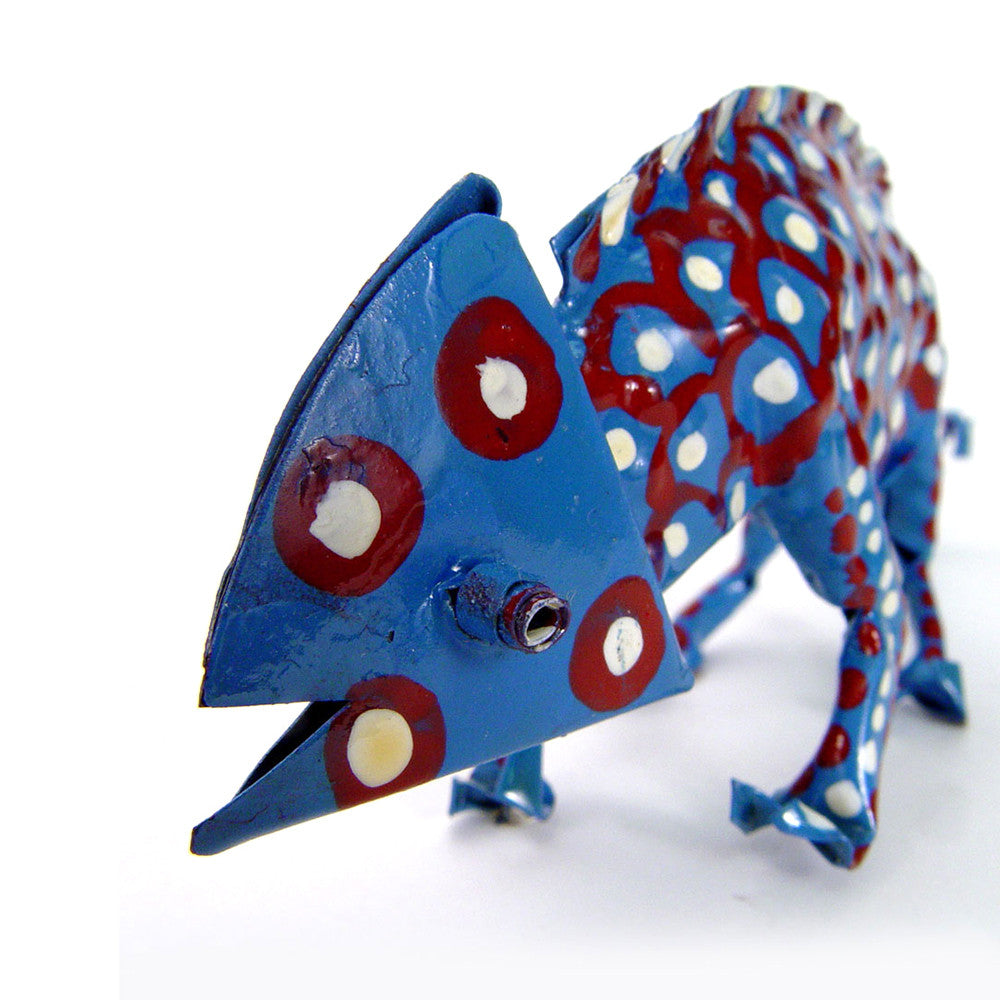 Tiny Tin Chameleon