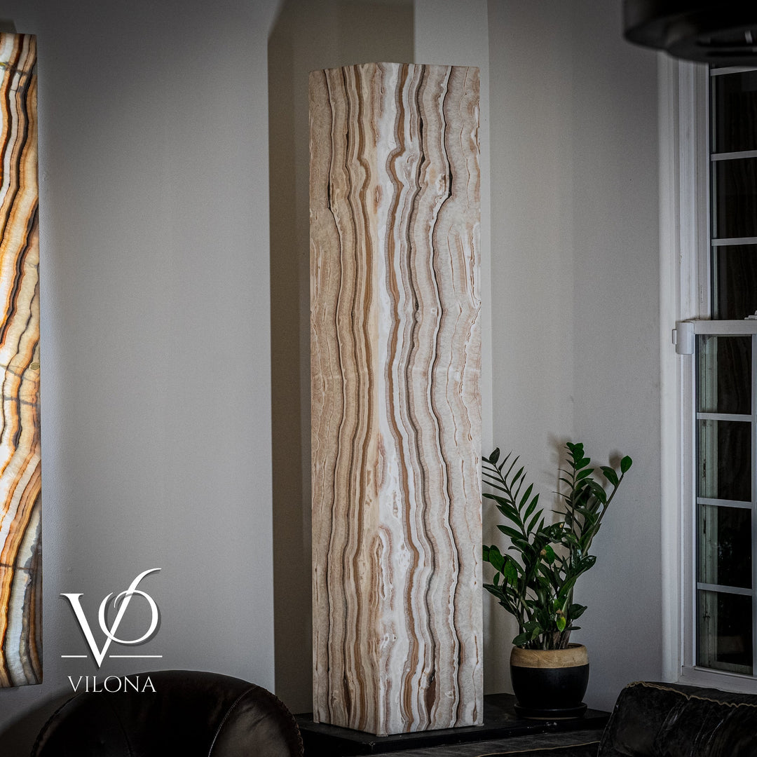 Onyx floor lamp with tall rectangular stone shade in beige cream and dark wavy stripes