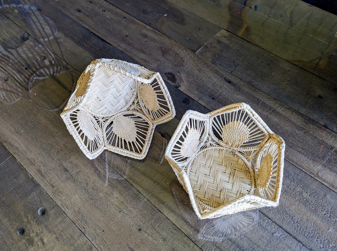 Petals Medium Handwoven Iraca Basket — Basket, [material], MacondoForever