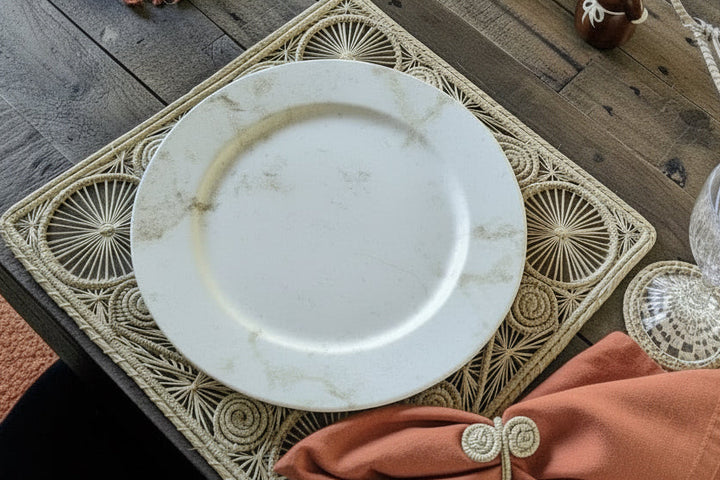 Caracol Square Handwoven Iraca Placemat
